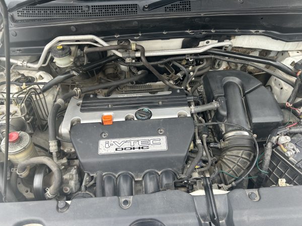 2004 Honda CR-V AWD JDM - Image 10